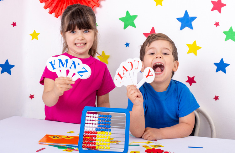 lớp học tiếng anh kindy start